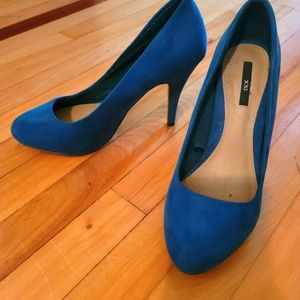 Teal Blue High Heels. Size 7 1/2